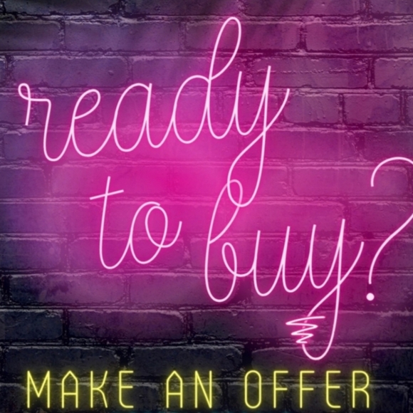 Build A Bear x Lisa Frank Rainbow Tie Dye Panda - Picture 5 of 6